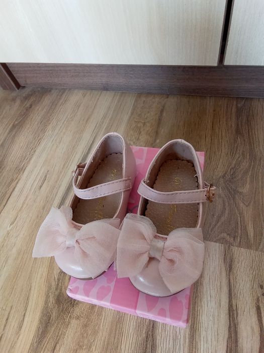 Официална  рокличка за 1 годинка