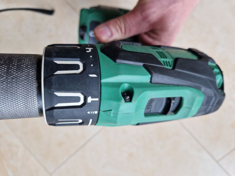 Hikoki DV 18 DBSL , Hitachi DS 18 DL 2 - masini de gaurit si insurubat