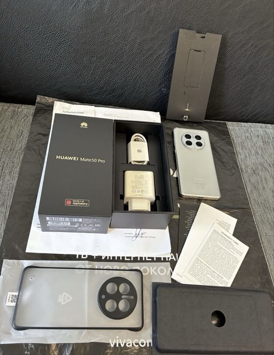 256GB Huawei Mate 50 Pro Vivacom Гаранция 2025г. Silver