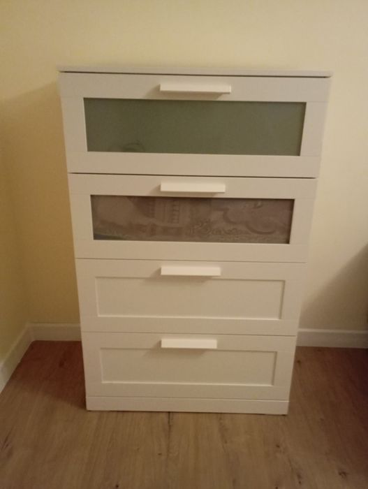 Комод белый Ikea Bremens