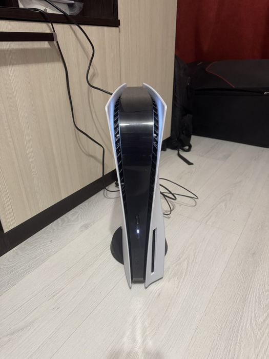 Продам Playstation 5