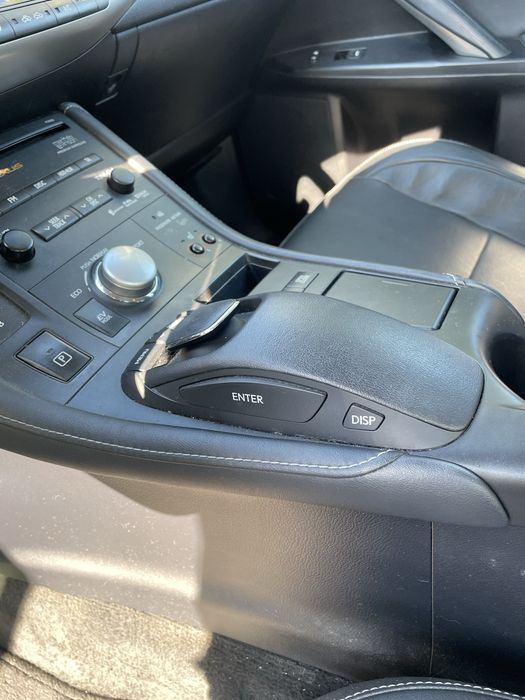 LEXUS CT 2011 — imagine 4