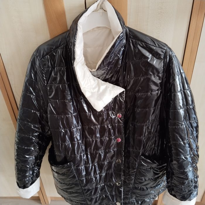 Новая женская. куртка.  44- 46р.