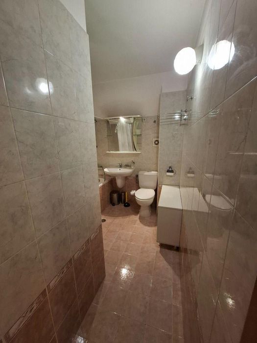 Дава се под наем Четиристаен апартамент в София, Дианабад - 200 кв.м за 999 € - Снимка #10