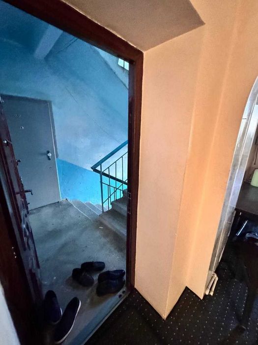 Уй сотилади 3 хонали