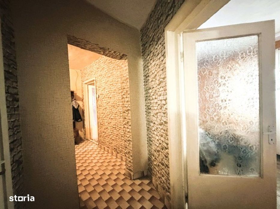 Apartament 3 CAM spațios, decomandat | Etaj 2 | Str. Arcului – Slatina