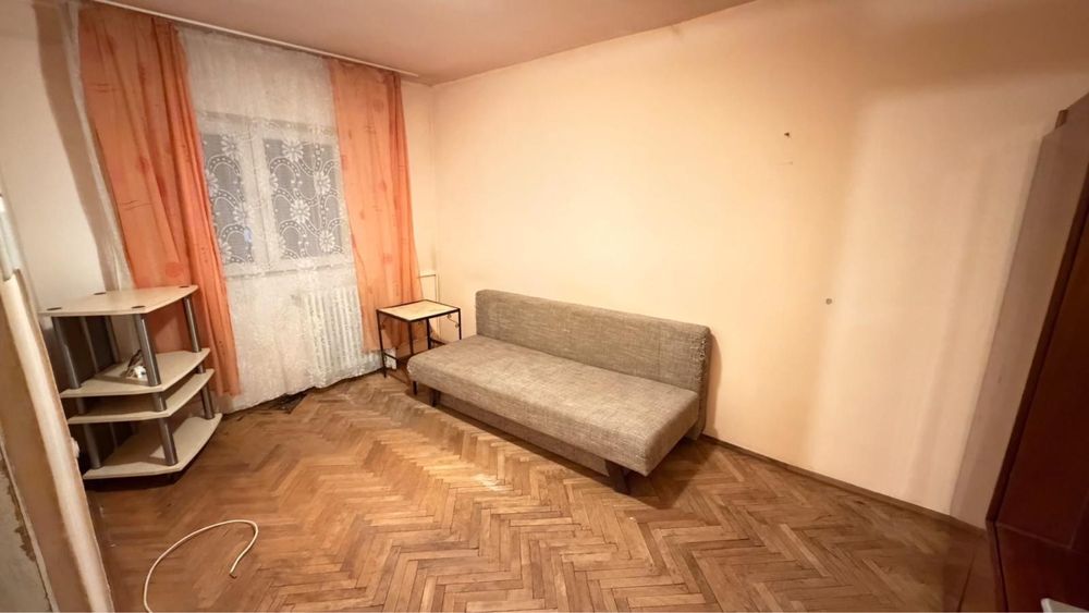 Inchiriez apartament 2 camere zona stadion