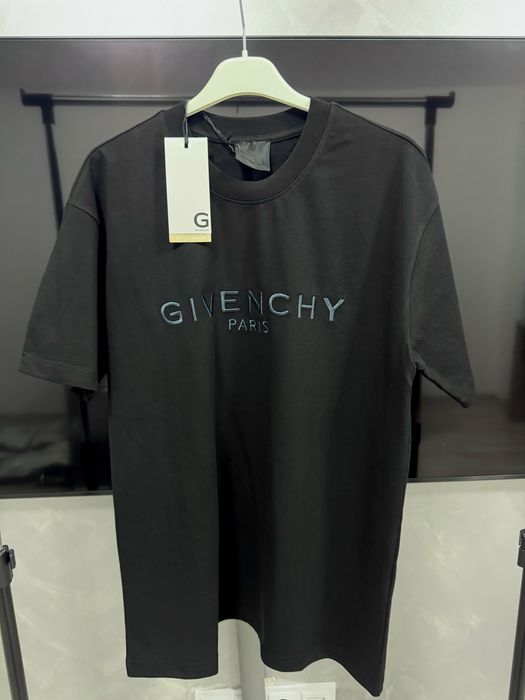 Tricou givenchy new collection 2026