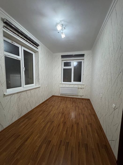 Срочно продаю.Юнусабад-10 Конечка 2/4/4 Новостройка