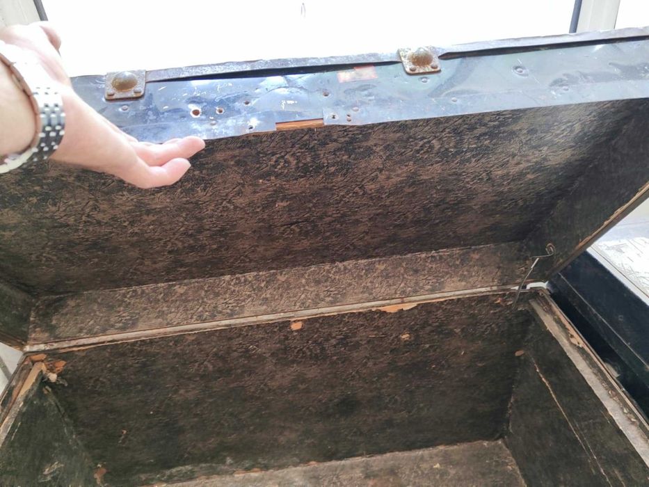 Стар сандък два броя