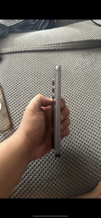 Продам Samsung Galaxy S23 FE 8/256