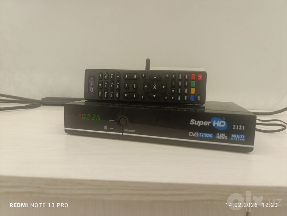 Тюнеры Superhd 2121  combo hevc сим карту можно,