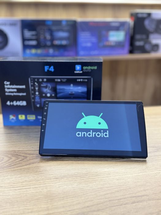 F4 Original 4+64 QLED 700.000