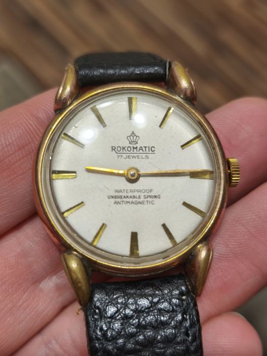 Ceas mecanic Rokomatic