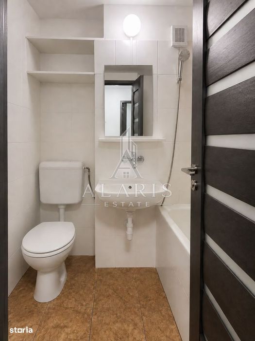 Apartament cu 3 camere, semidecomandat, zona Dacia