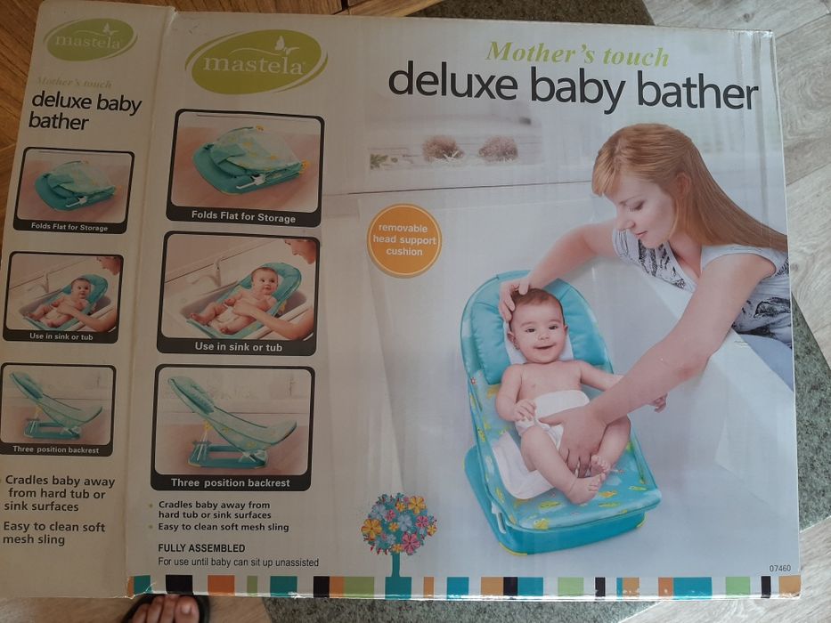 Шезлонг для купания новорожденных. Новый.