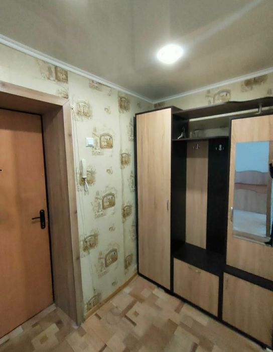 Продам  1 ком центр