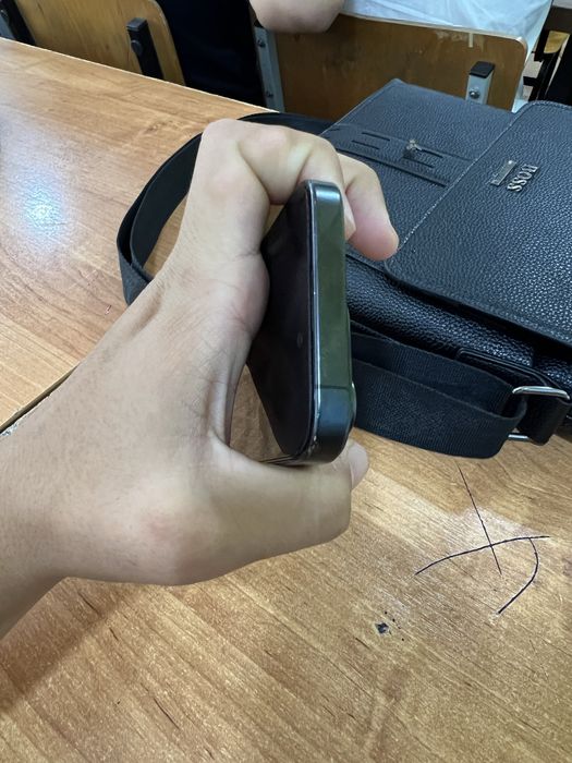 Iphone 15 pro 128/92