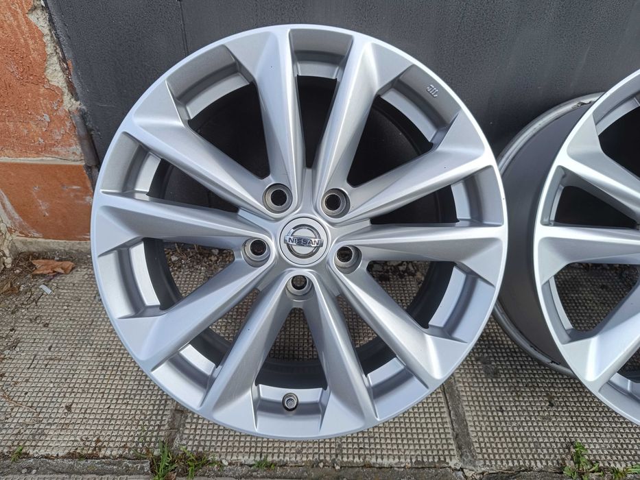 ОРИГИНАЛНИ джанти 17 ' цола 5x114,3 NISSAN QASHQAI J10 J11 / НИСАН 7J ET40 + датчици