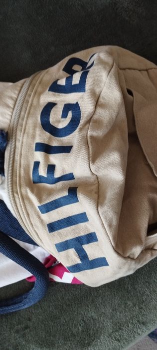 Tommy Hilfiger спортен сак