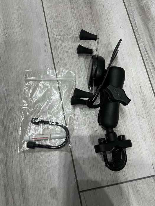 Suport telefon RAM Mounts pentru motocicleta sau bicicleta