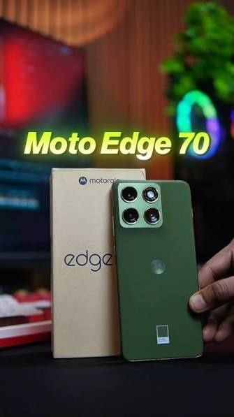Telefon nou 2025 slim  Motorola Edge 70,12GB RAM,512 GB,Green