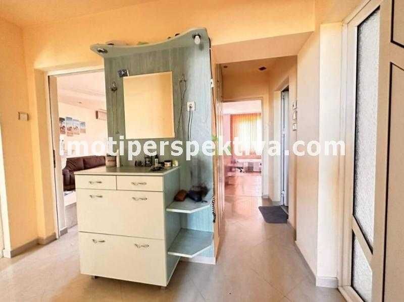 реф.14711 Обзаведен етаж от къща в с. Първенец!