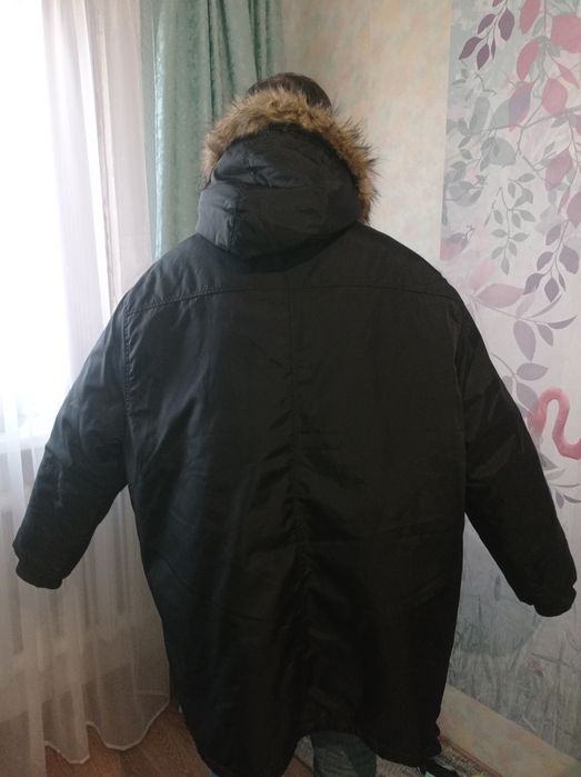 Продаю куртку Большова размера