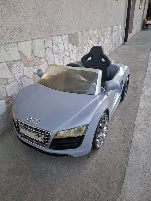 Audi masinuta electrica 12V