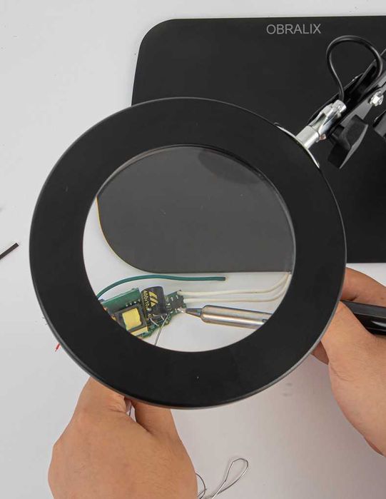 Lampa LED cu lupa, 2 Moduri de Prindere, Marire 10x, OBRALIX®