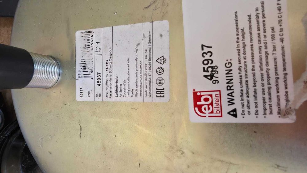 Perna aer Febi si Kluss