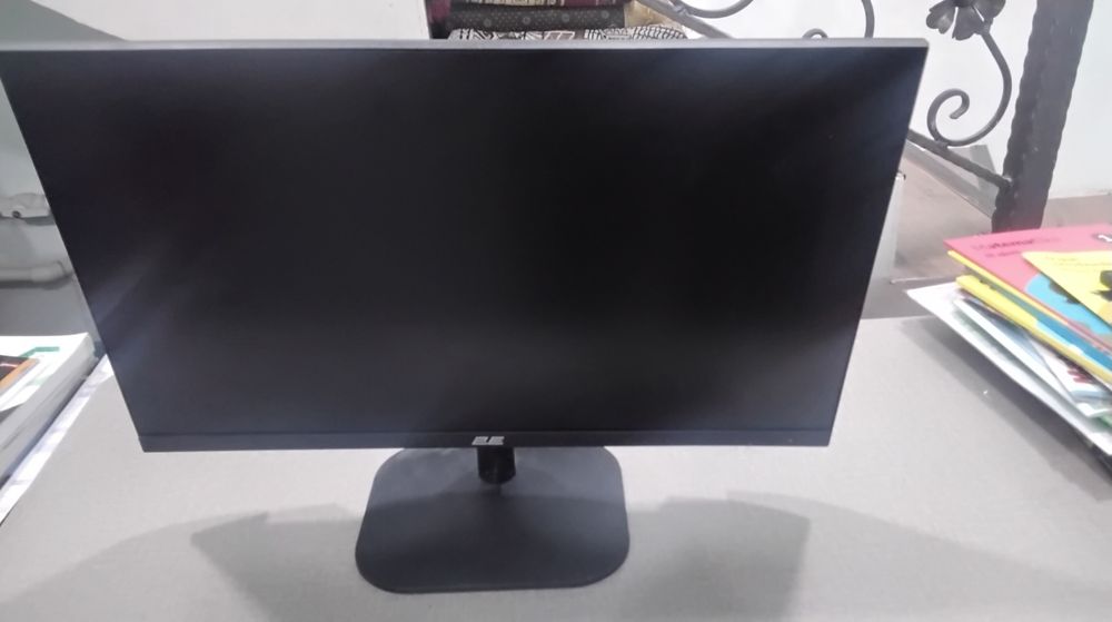 2e gaming Monitor