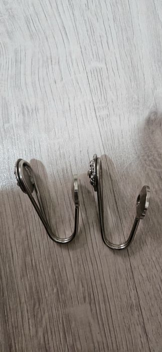 Держатели штора.