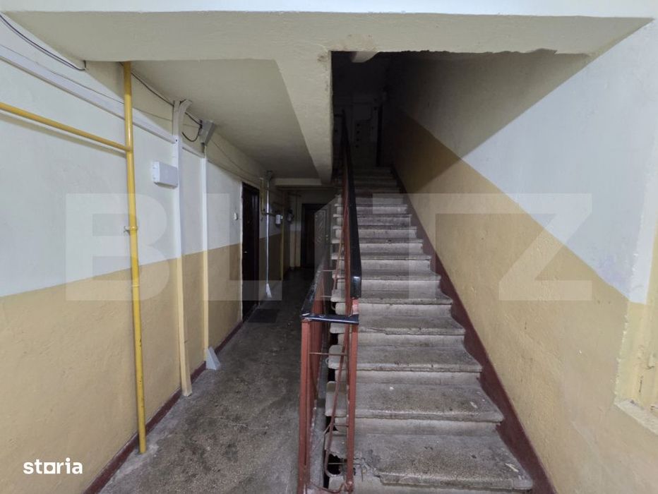 Apartament 3 camere, 80 mp, zona Micro 12