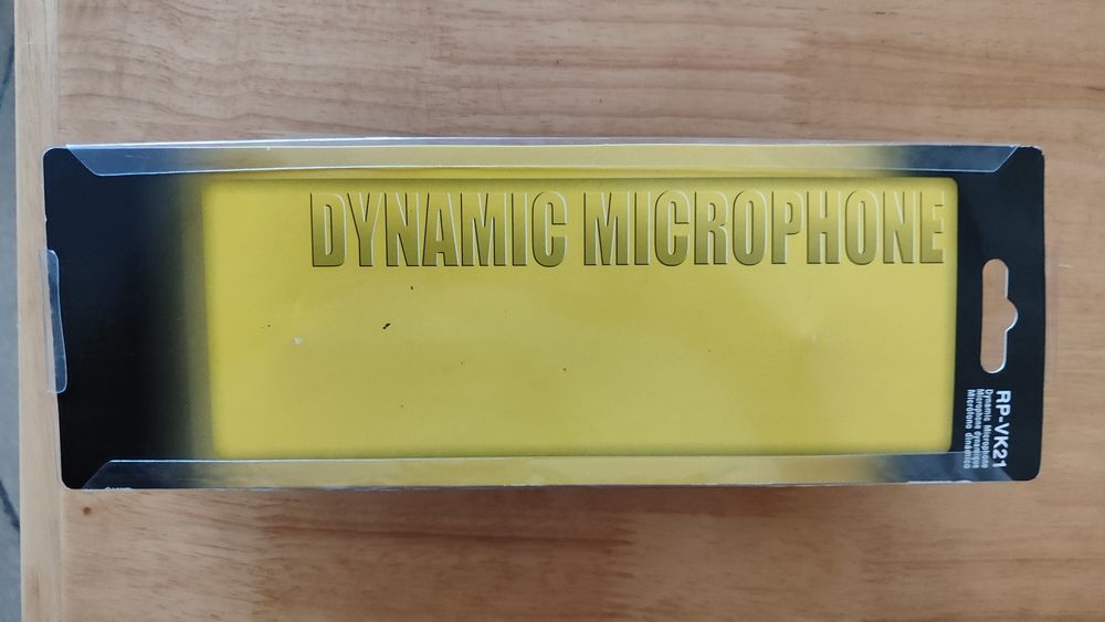 Продам новый микрофон " Panasonik"