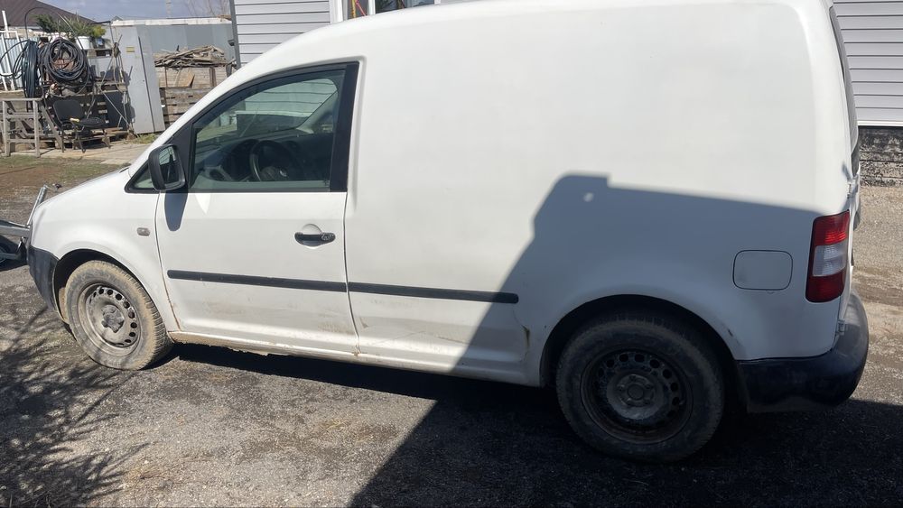 Продаю Фольксваген Кадди