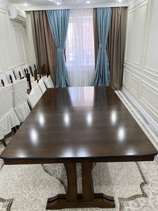 Продам гостиный стол Малайзия