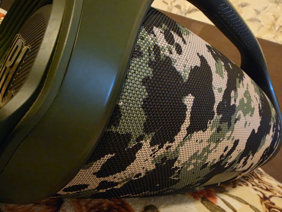 JBL Boombox 2 цвет хаки