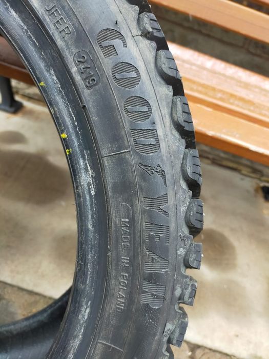 Автомашина шины для авто