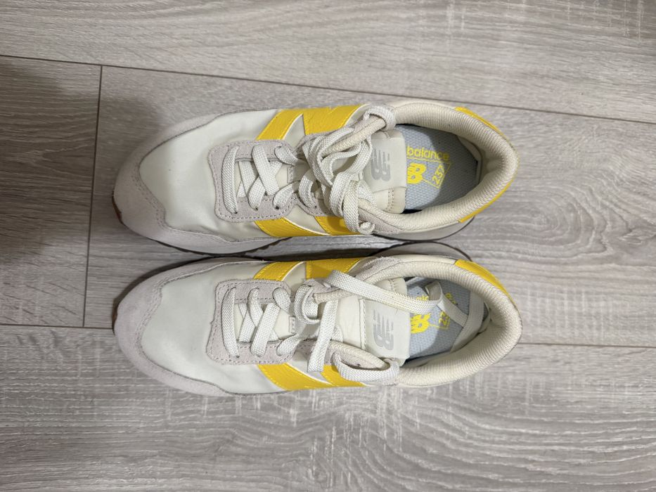 adidasi new balance marimea 39