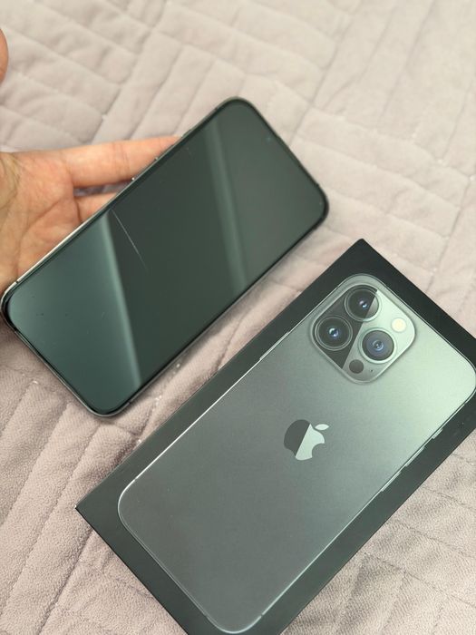 Продается айфон 13про в хорошем состояний