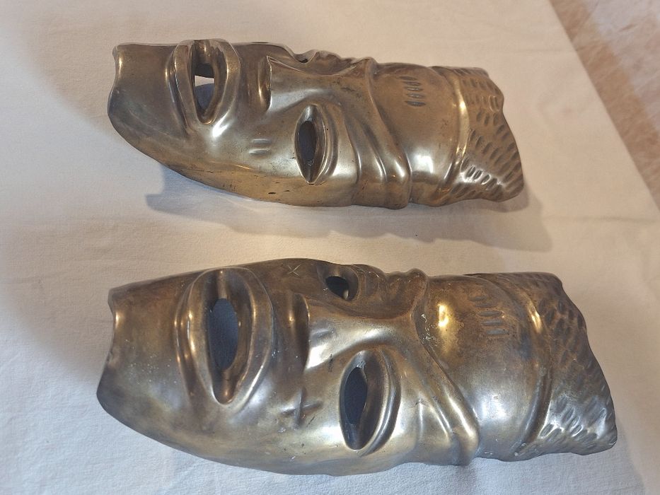 Големи тежки бронзови маски Тайланд