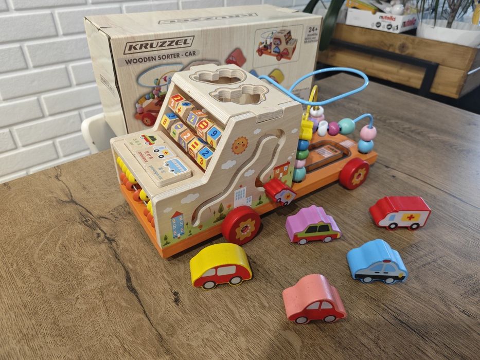 Детски играчки - конструктор, писта, музикална, блокчета и тн