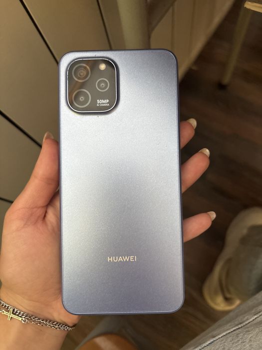 Huawei nova  Y61
