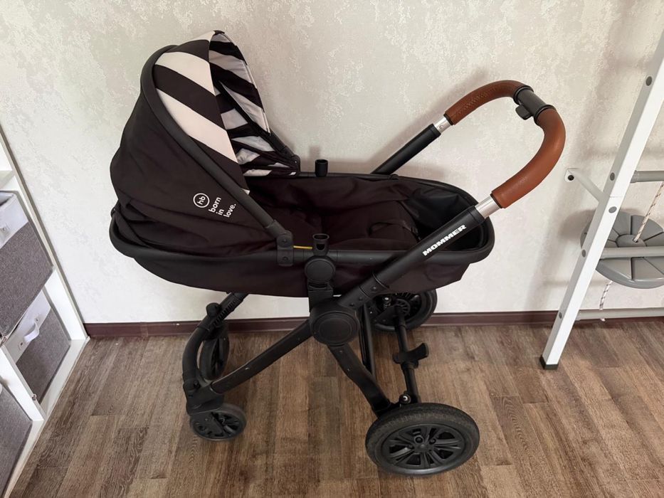 Продам Коляску-трансформер Happy Baby MOMMER!