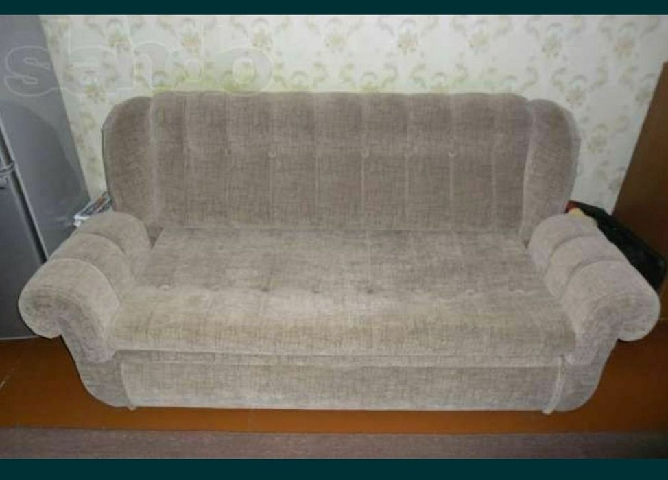 Диван двуспальный