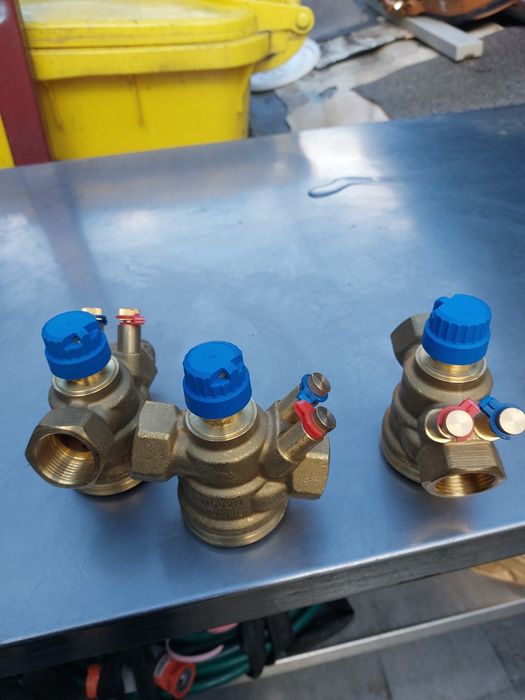 Vând vana de reglare și echilibrare ta compact  DN 25