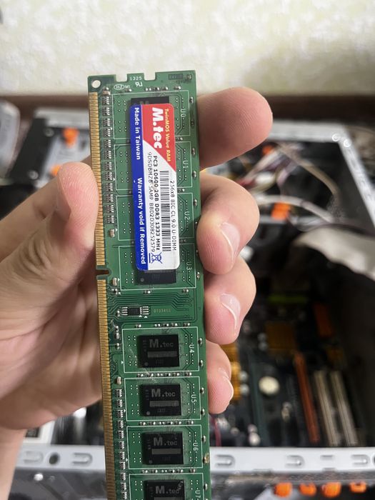 Компьютер кейс с монитором