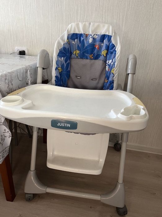 Стульчик для кормления