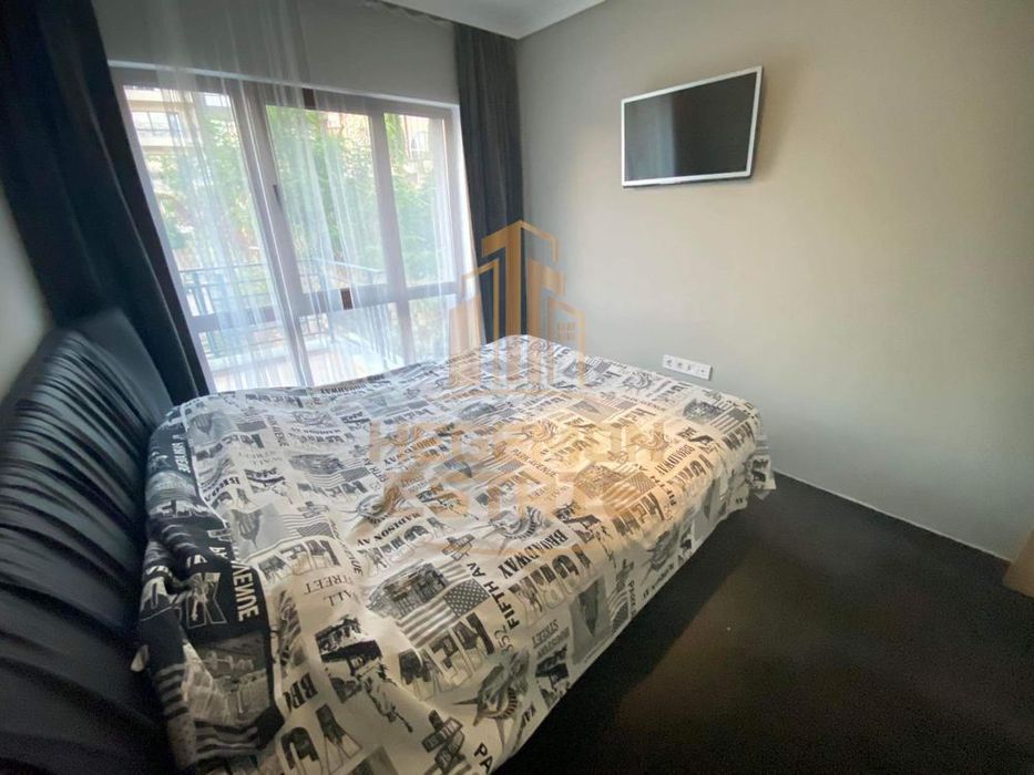 Продава се Тристаен апартамент в Варна, Възраждане 3 - 110 кв.м за 951 €/кв.м - Снимка #9